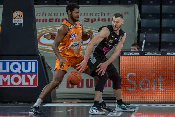 姆拉德诺维 姆拉德诺维