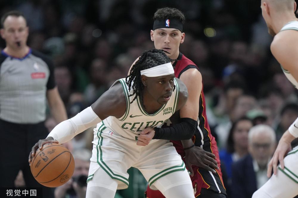 与之相对 与之相对